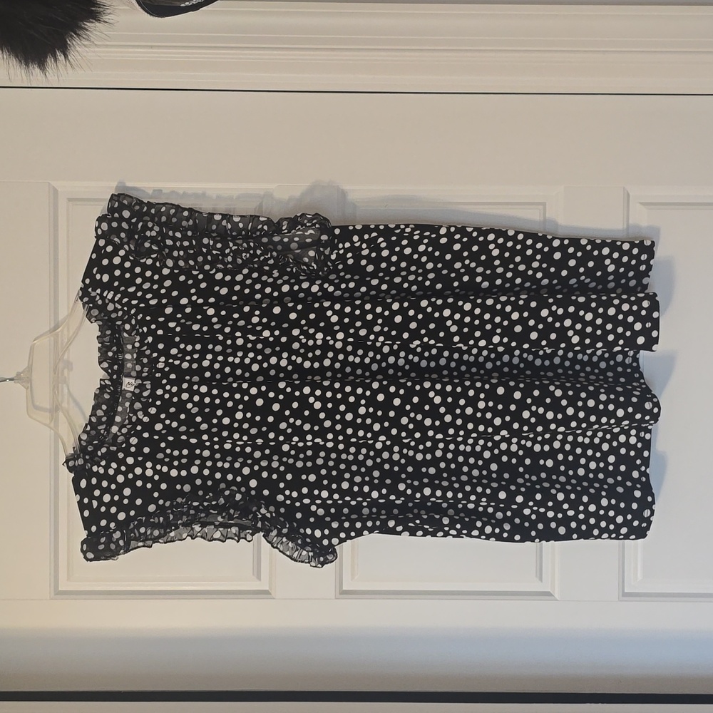 Polka dot top